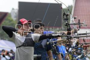 TLAXCALA . TIRO CON ARCO