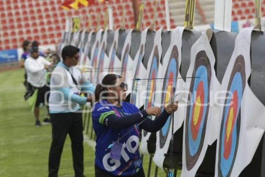 TLAXCALA . TIRO CON ARCO