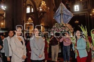 RELIGIÓN . VIRGEN DE LA DEFENSA