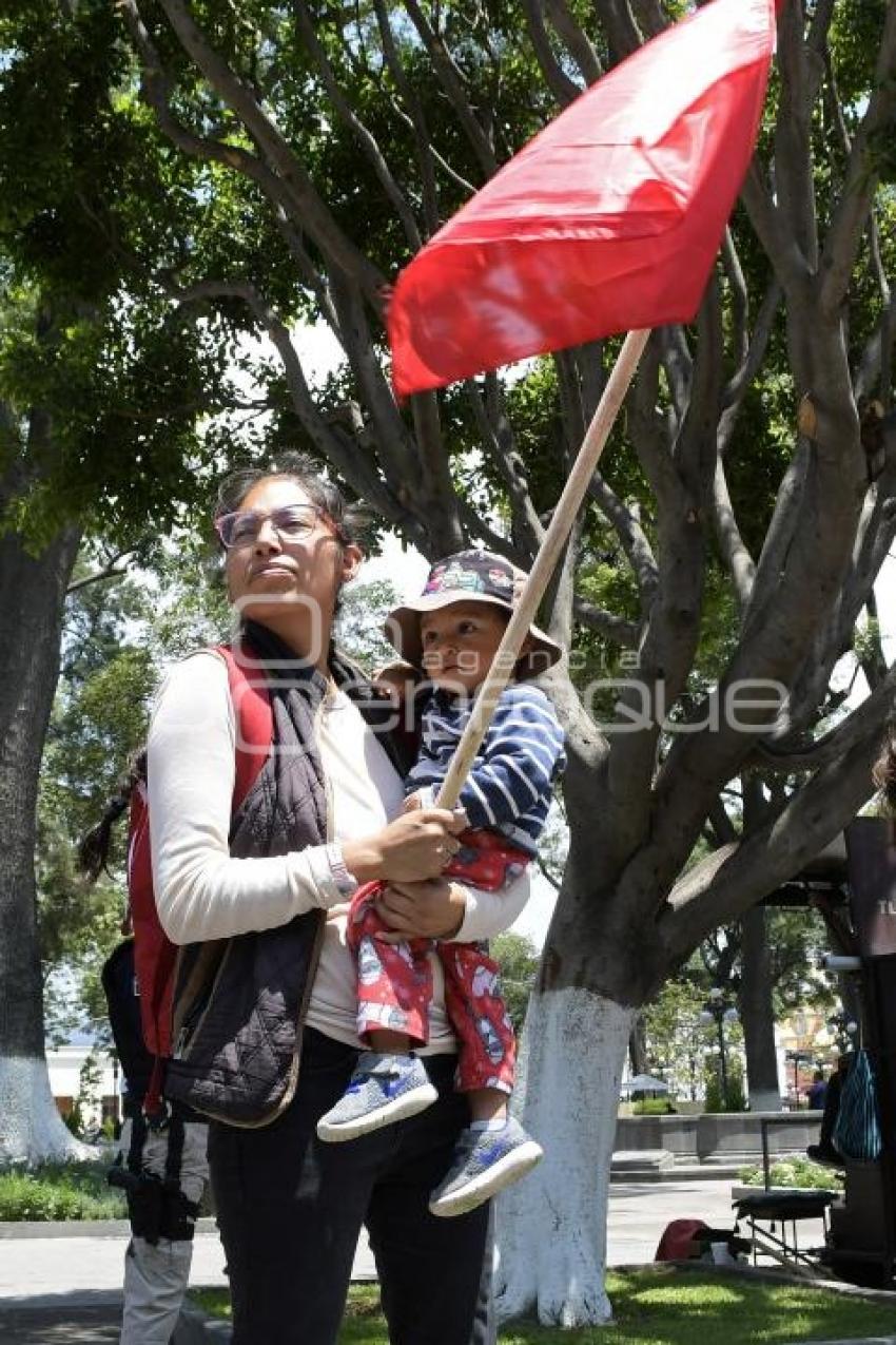 TLAXCALA . MANIFESTACIÓN ANTORCHISTA