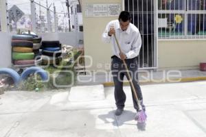 VOLCÁN POPOCATÉPETL . LIMPIEZA ESCUELAS