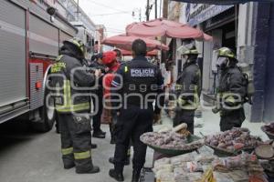 BOMBEROS . INCENDIO MARISQUERÍA