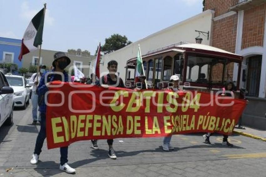 TLAXCALA . MANIFESTACIÓN