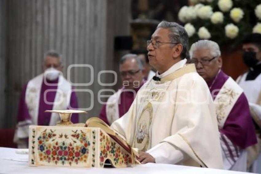 RELIGIÓN . CORPUS CHRISTI