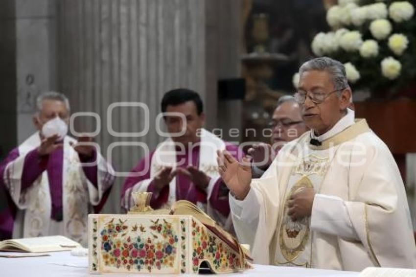 RELIGIÓN . CORPUS CHRISTI