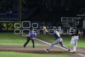 BÉISBOL . PERICOS VS BRAVOS