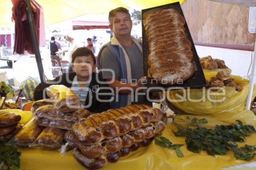 PAN DE FIESTA GIGANTE