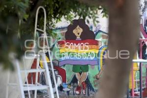 PARQUE SKATE . MURALES ORGULLO