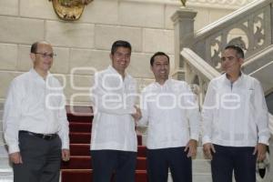 AYUNTAMIENTO . YUCATÁN EXPONE