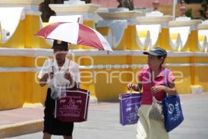 ACATLÁN . CALOR