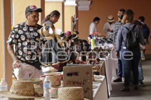 CULTURA . EXPO DÍA DEL PADRE