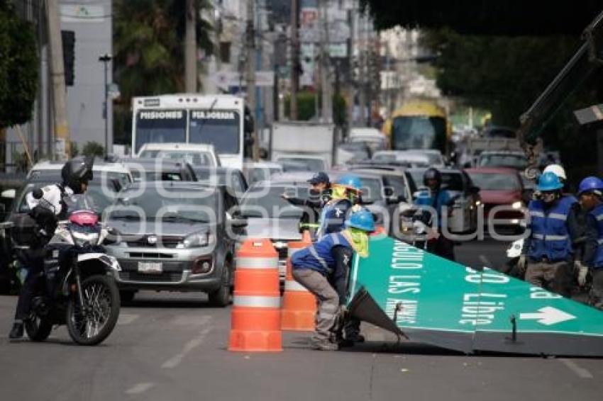 ACCIDENTE VIAL . TRÁFICO