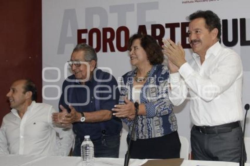 FORO ARTE, CULTURA Y VIDA PÚBLICA