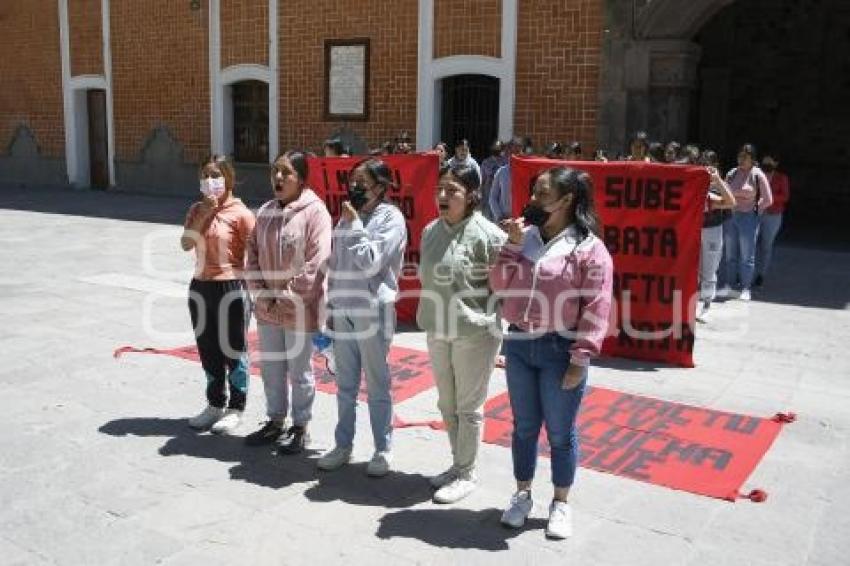 TLAXCALA . MANIFESTACIÓN NORMALISTAS