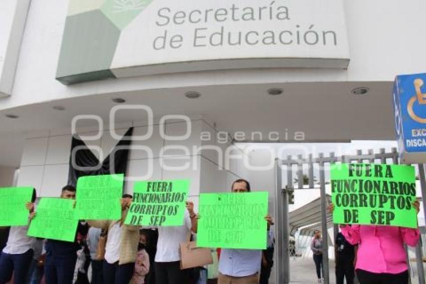 SEP . MANIFESTACIÓN MAESTROS