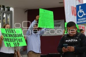 SEP . MANIFESTACIÓN MAESTROS