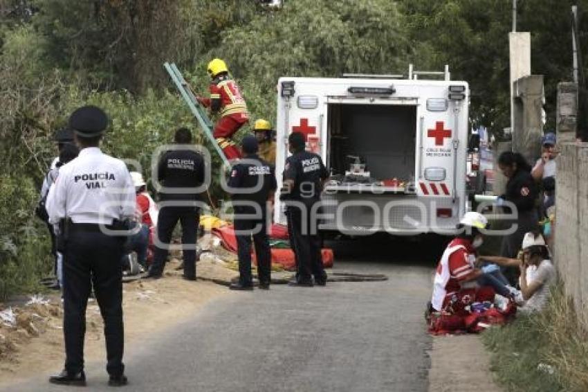 TLAXCALA . ACCIDENTE EN BARRANCA