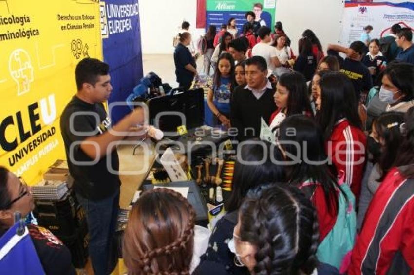 ATLIXCO . FERIA UNIVERSITARIA