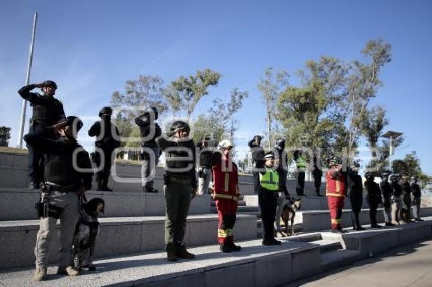 GRADUACIÓN POLICÍA