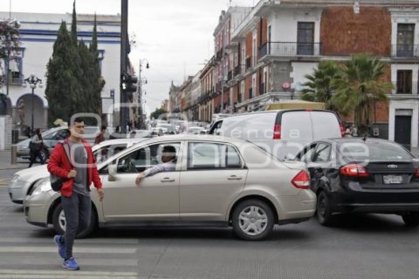 UPVA 28 DE OCTUBRE . BLOQUEO