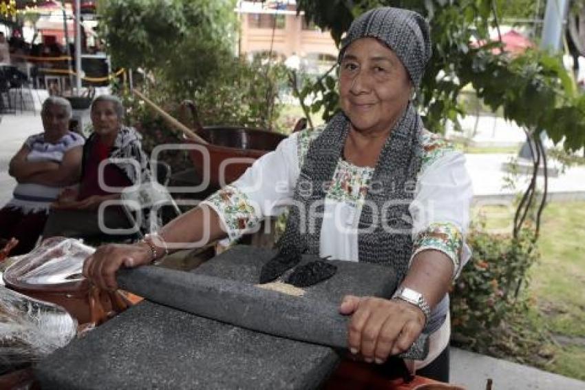 SAN ANDRÉS CHOLULA . CONCURSO DE MOLE