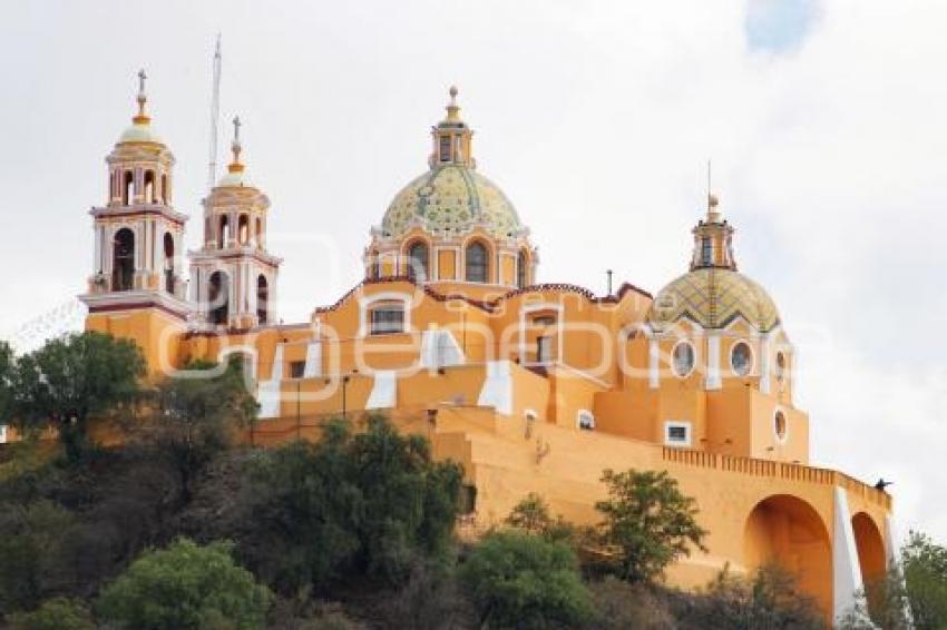 CHOLULA . VIRGEN DE LOS REMEDIOS