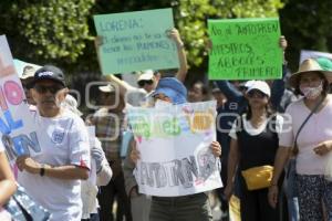 TLAXCALA . MANIFESTACIÓN AUTOTREN