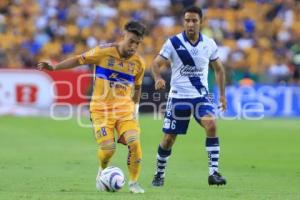 FÚTBOL . TIGRES VS CLUB PUEBLA