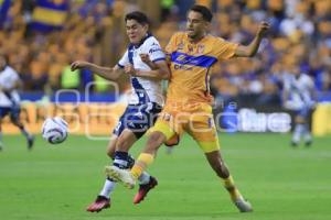 FÚTBOL . TIGRES VS CLUB PUEBLA