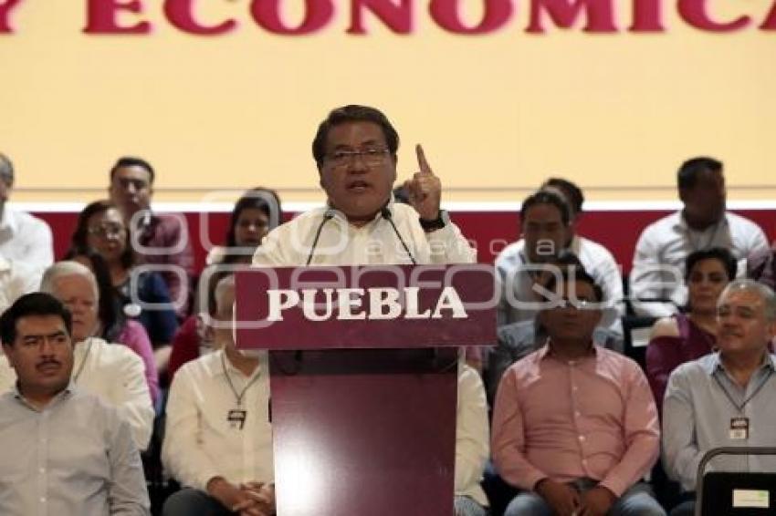 MITIN . JULIO HUERTA