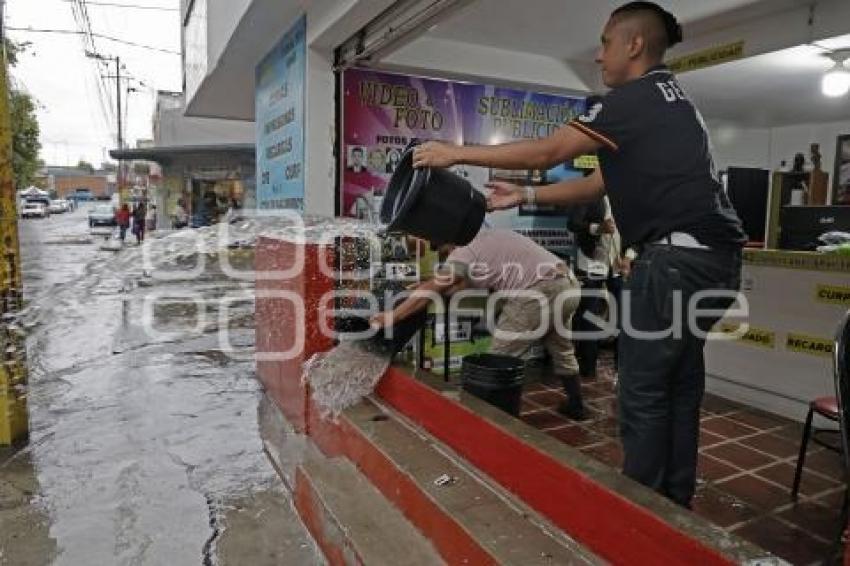 LLUVIAS . INUNDACIÓN