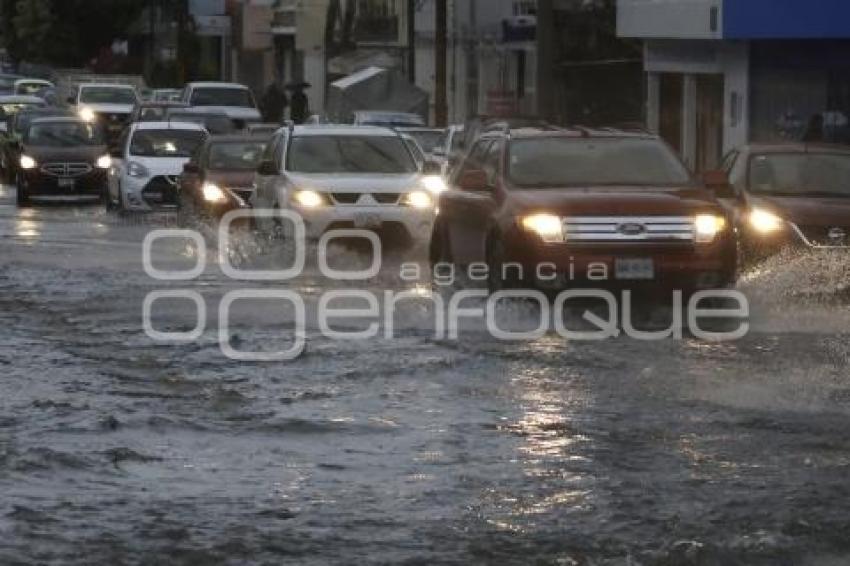 LLUVIAS . INUNDACIÓN