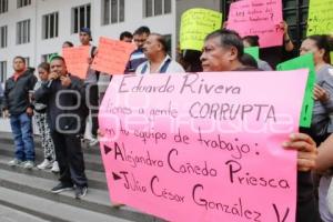 COMERCIANTES DE AMALUCAN . PROTESTA