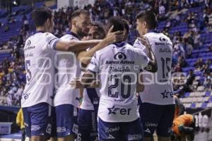 FÚTBOL . CLUB PUEBLA VS SANTOS