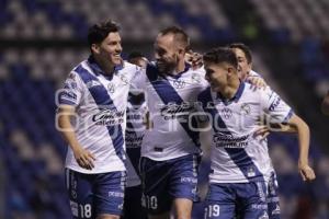 FÚTBOL . CLUB PUEBLA VS SANTOS