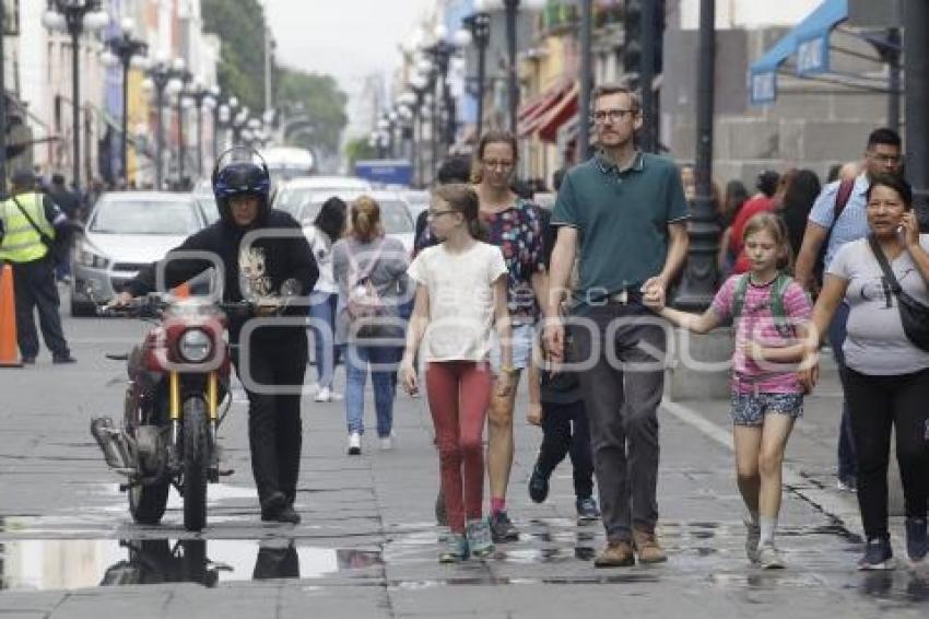 CALLE PEATONAL . 16 DE SEPTIEMBRE