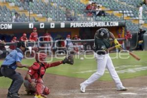 BÉISBOL . PERICOS VS AGUILAS