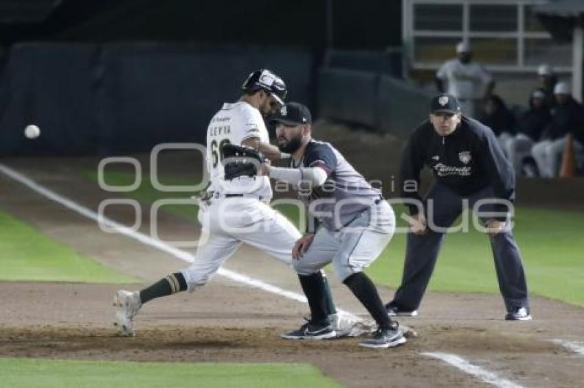 BÉISBOL . PERICOS VS GUERREROS