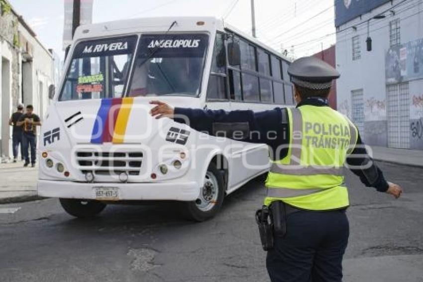 TRANSPORTE PÚBLICO