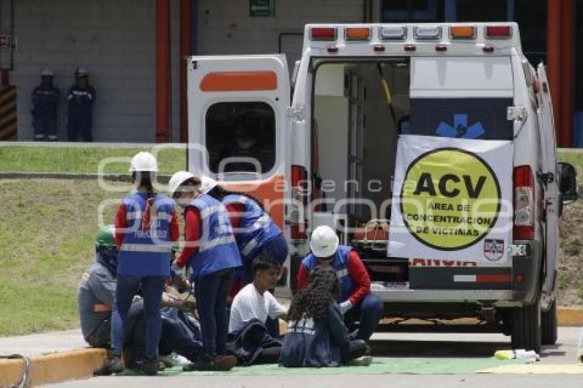 SIMULACRO DE EMERGENCIA QUÍMICA