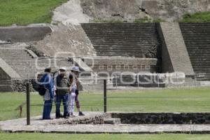 CHOLULA . ZONA ARQUEOLÓGICA