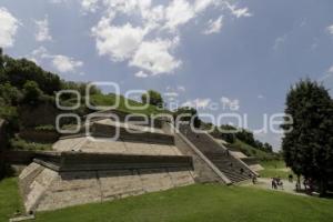 CHOLULA . ZONA ARQUEOLÓGICA