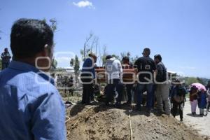 TLAXCALA . SEPELIO POLICÍA