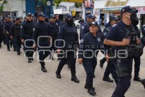 TEHUACÁN . PROTESTA POLICÍAS