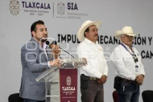 TLAXCALA . ENTREGA APOYOS CAMPO