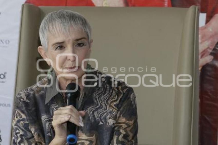 LA PAREJA NO EXISTE