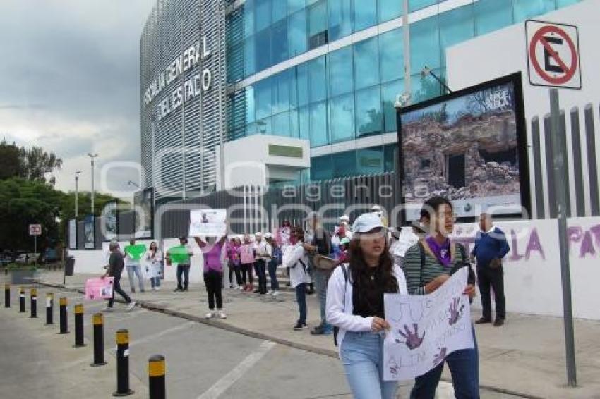 MANIFESTACIÓN FEMINICIDIO