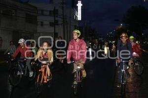 MANIFESTACIÓN . CICLISTAS