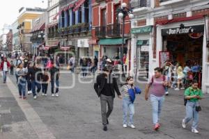 CALLE PEATONAL . 16 DE SEPTIEMBRE