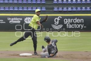 BÉISBOL . PERICOS VS BRAVOS